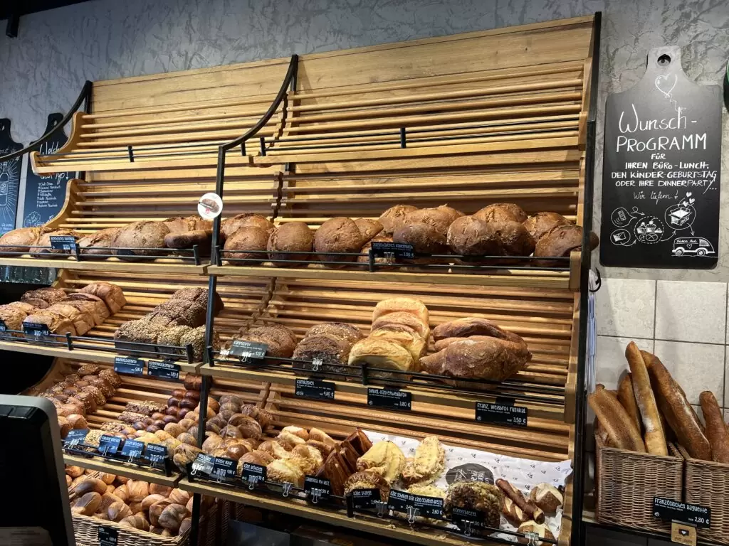 Huck Bad Homburg Brotregal