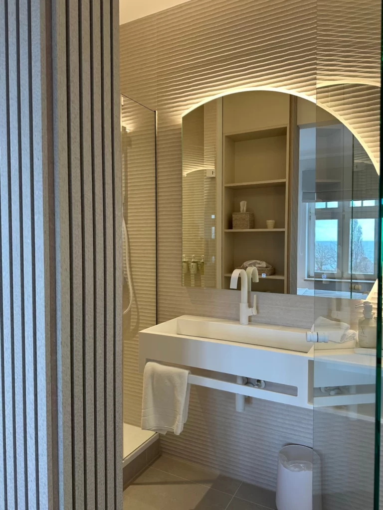 Hoteleinrichtung Villa Astoria Badezimmer