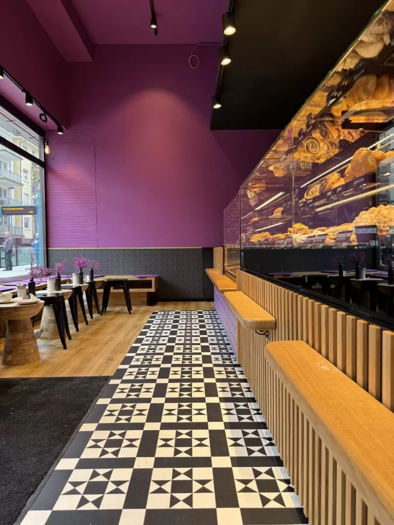 Bäckereieinrichtung Thekenebereich