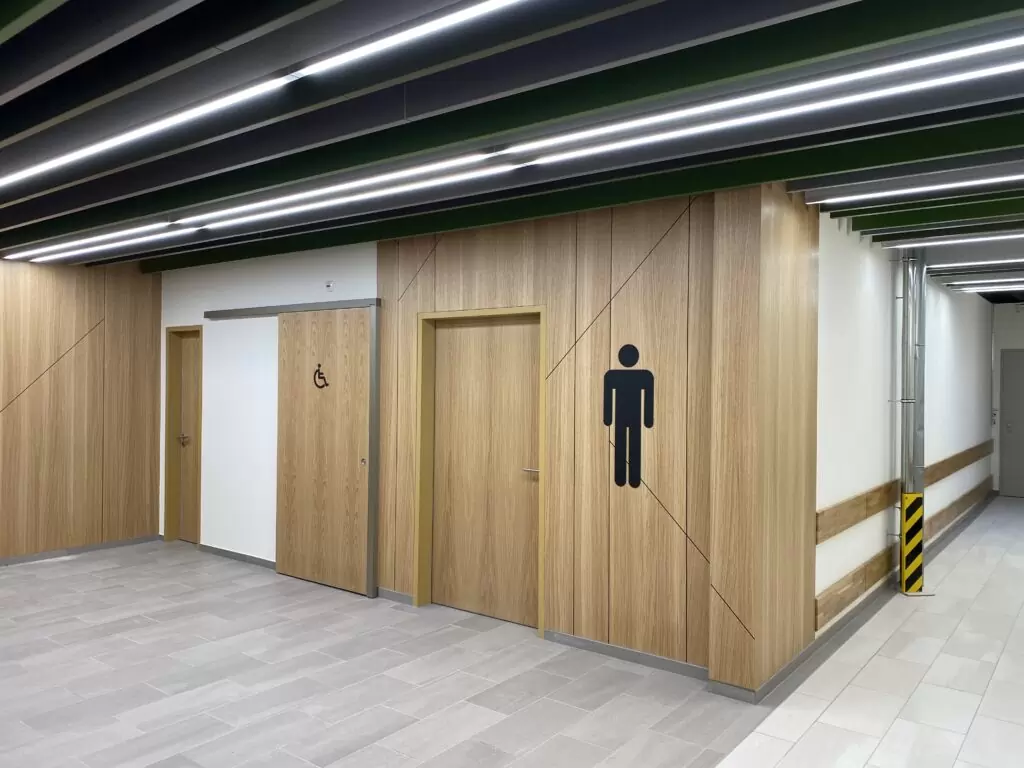 Hürth Kaufpark WC und Projekt