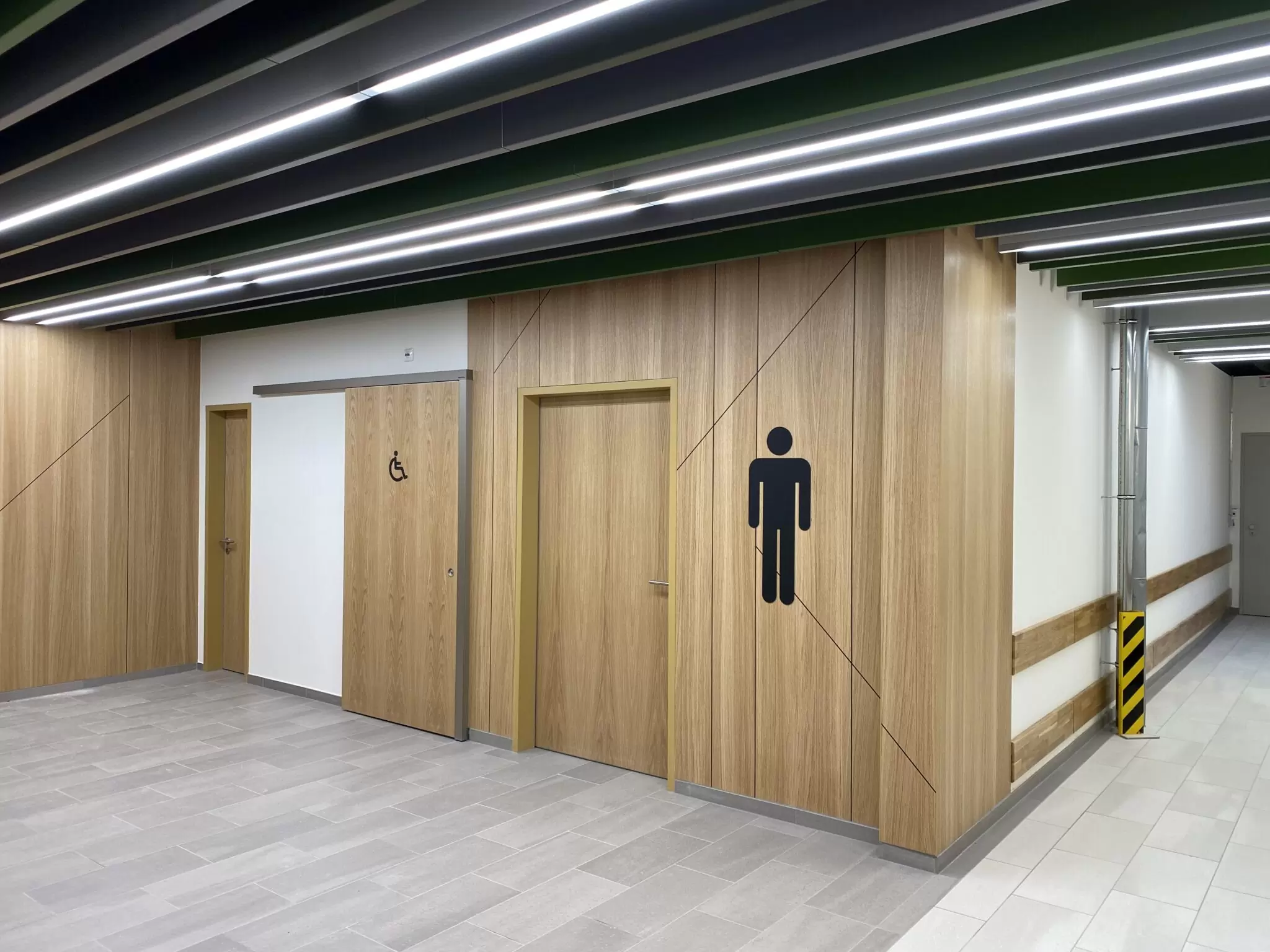 Hürth Kaufpark WC und Projekt