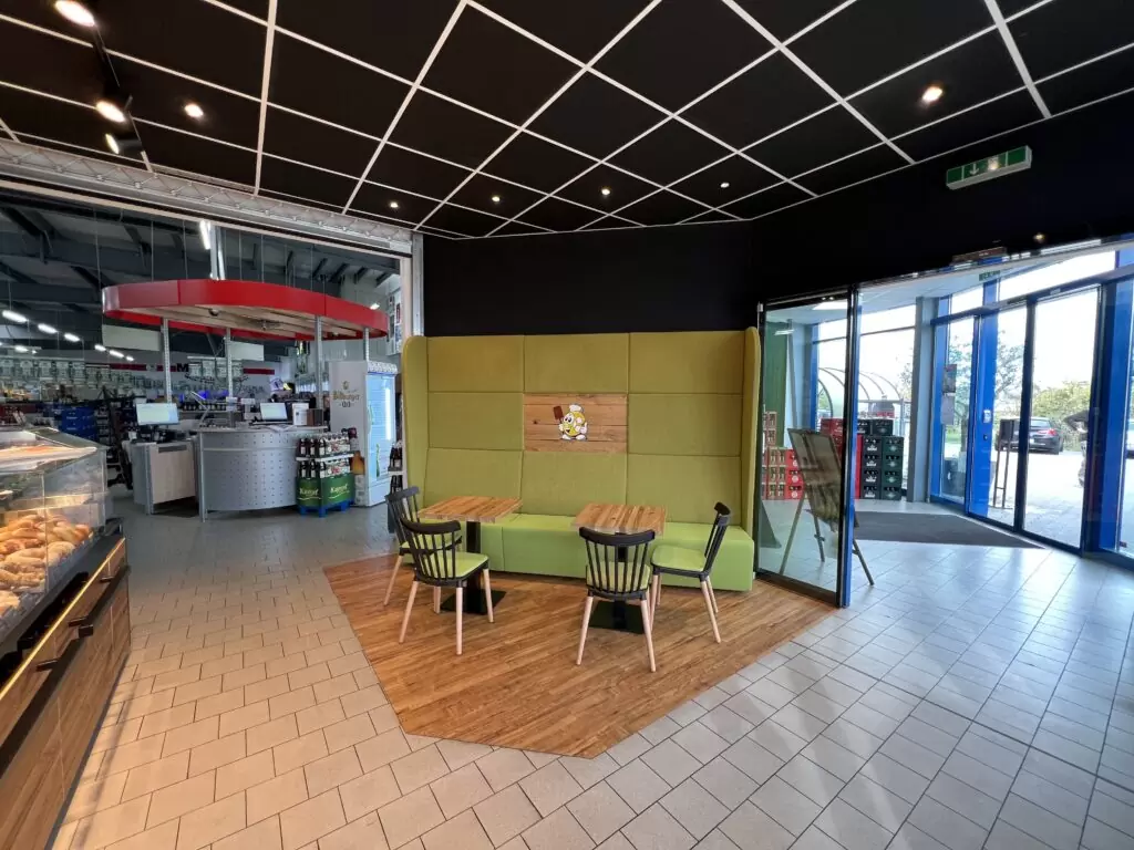 Bäckerei Diefenbach Gerlingen Sitzbereich