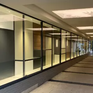 Außenbereich Einrichtungen Großprojekt Schaukasten