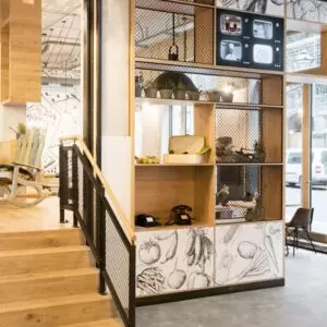 Leipzig Ladeneinrichtung Regal mit Deko