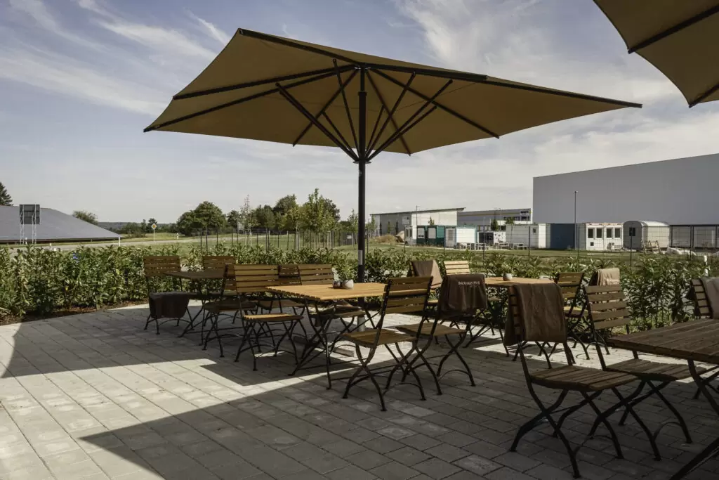 Ladeneinrichtung für Bäcker Außenbereichgestaltung