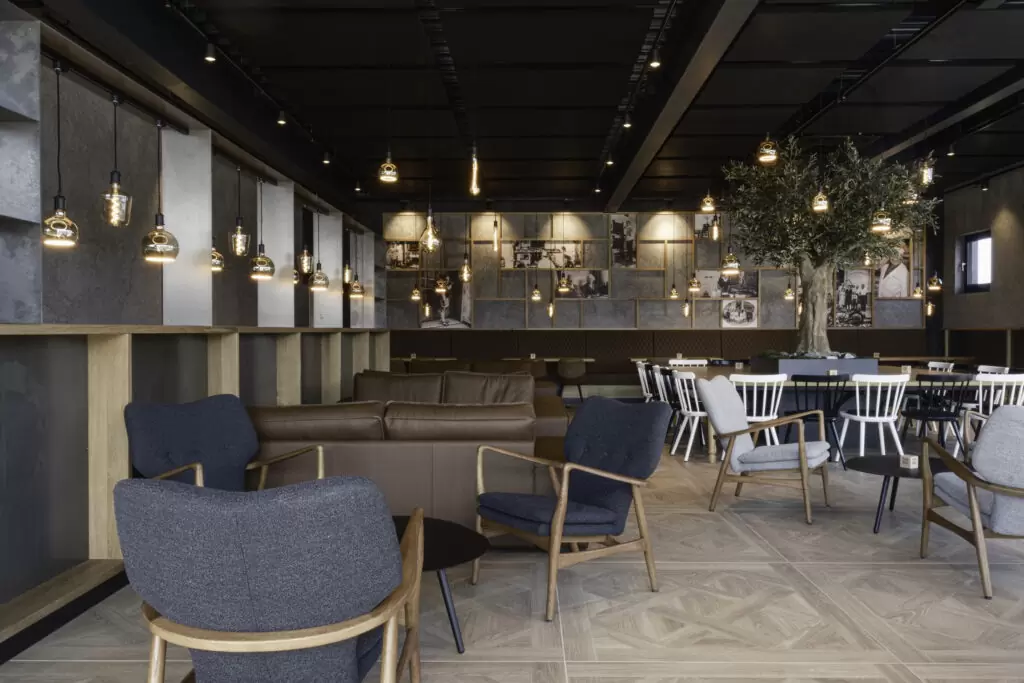 Sitzbereich Bäckereieinrichtung